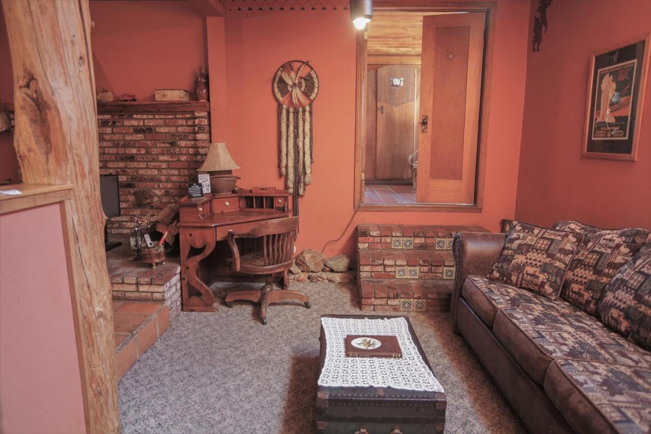 Gold Mountain Manor Bed & Breakfast Big Bear Lake Exterior photo